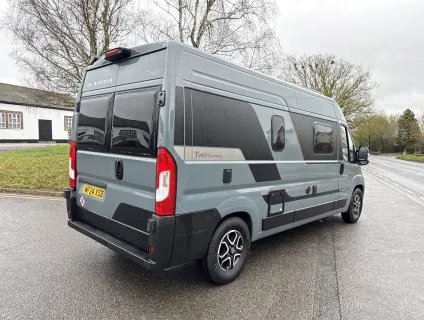 Adria  Twin Supreme 600 SPB 2024