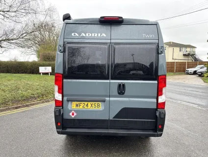 Adria  Twin Supreme 600 SPB 2024