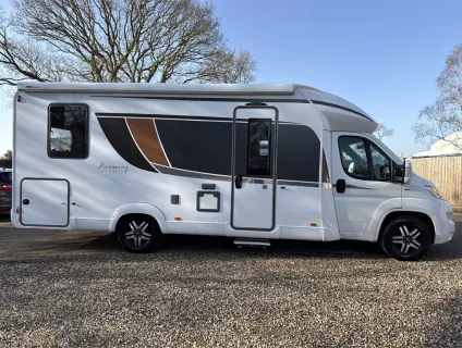 Burstner  Lyseo Harmony Line TD 744 2018