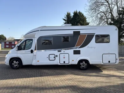 Burstner  Lyseo Harmony Line TD 744 2018