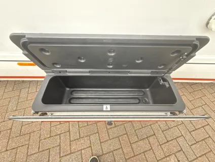 Niesmann+Bischoff  Arto 77E 2020