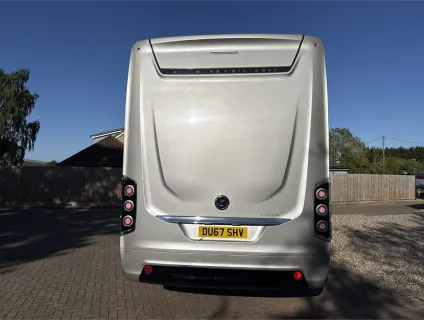 Niesmann+Bischoff  Flair 920 LF 2017