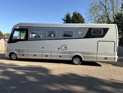 Niesmann+Bischoff  Flair 920 LF 2017