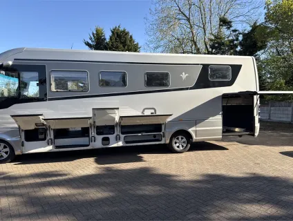 Niesmann+Bischoff  Flair 920 LF 2017