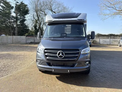 Adria  CORAL SUPREME MB 670 SL 