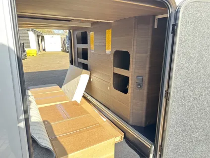 Adria  CORAL SUPREME MB 670 SL 