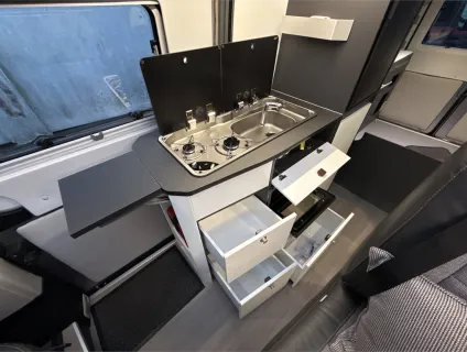 Adria  Twin Supreme 640 SGX 2024