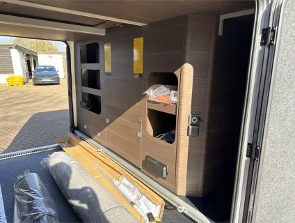 Adria  SONIC SUPREME 700 DL 