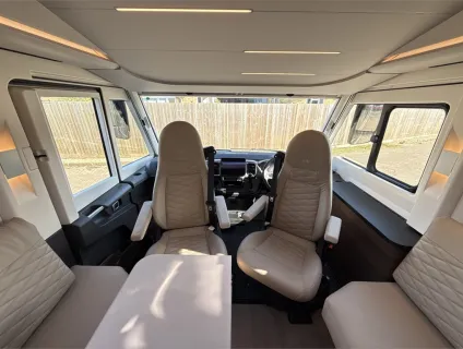 Adria  SONIC SUPREME 700 DL 