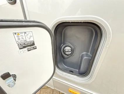 Adria  SUPERSONIC 890 LC 