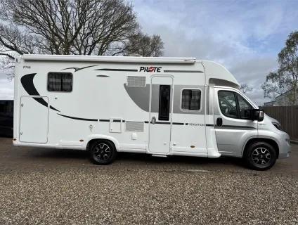 Pilote  P746 C Sensation 2018