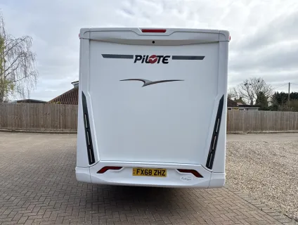 Pilote  P746 C Sensation 2018