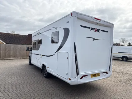 Pilote  P746 C Sensation 2018