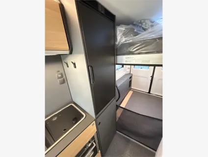 Adria  Twin 640 SGX 60 Y 
