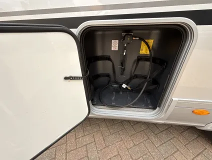 Adria  Sonic 810 SL 2021