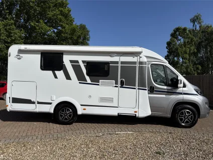 Carado  V339 Pro 2025