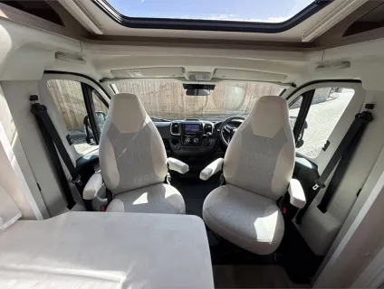 Carado  V339 Pro 2025