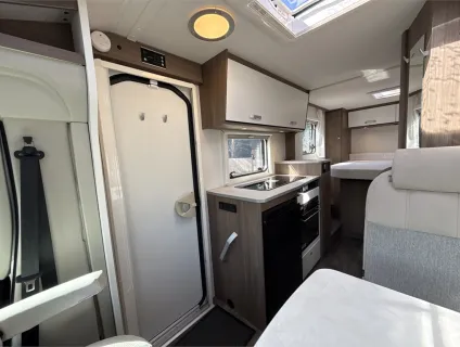 Carado  V339 Pro 2025