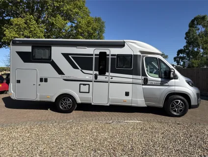 Adria  COMPACT SUPREME DL 