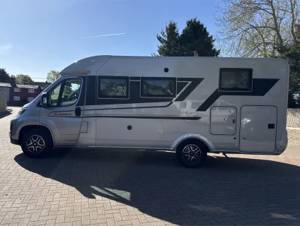 Adria  COMPACT SUPREME DL 