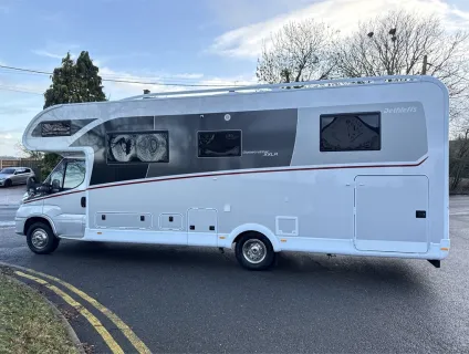 Dethleffs  Iveco Globetrotter XXL A 9050-2 LHD 