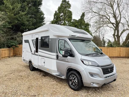 Adria  MATRIX PLUS 600 DT 