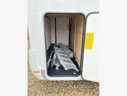 Adria  MATRIX PLUS 600 DT 