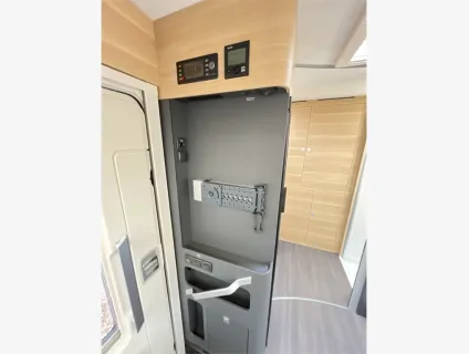 Adria  MATRIX PLUS 600 DT 