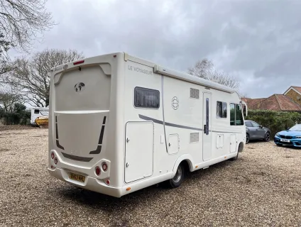 Le Voyageur  Mercedes LVX 855 2013