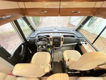 Le Voyageur  Mercedes LVX 855 2013