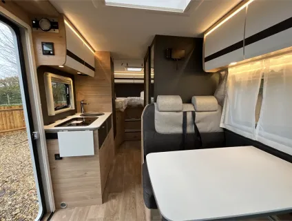 Dethleffs  Globebus GO T45 