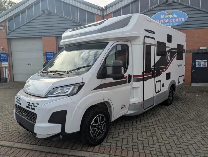 ELNAGH  BARON 530 