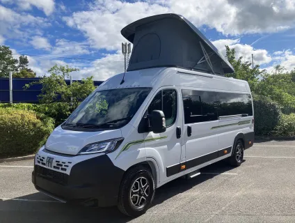 AUTO SLEEPERS  ACTIVE KB635 P 