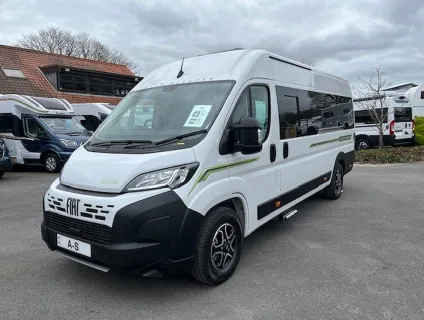 AUTO SLEEPERS  ACTIVE FL635 