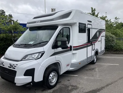 ELNAGH  BARON 560 