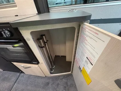 AUTO SLEEPERS  ACTIVE FL635 P 