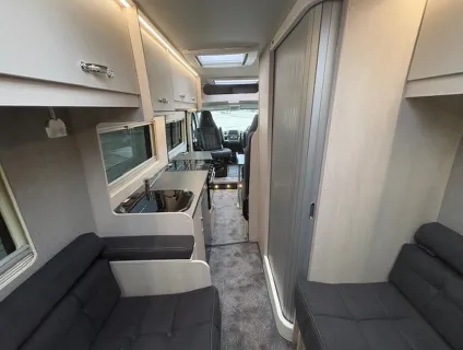 AUTO SLEEPERS  ACTIVE FL635 P 