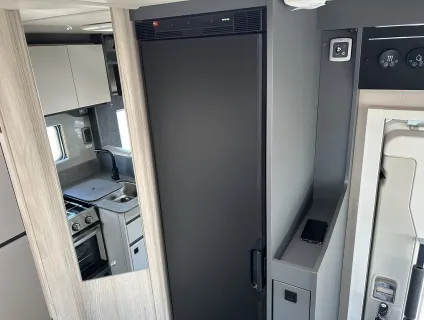 AUTOTRAIL  F-LINE F67 