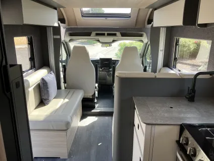 AUTOTRAIL  F-LINE F67 