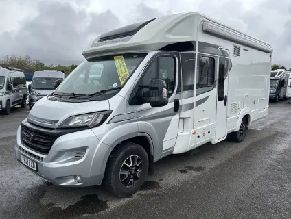AUTOTRAIL  TRACKER RB 2021-11-18