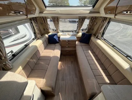 SWIFT  ELEGANCE 530 2016-03-10