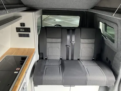 VOLKSWAGEN  T7 REBELLION 2025-06-09