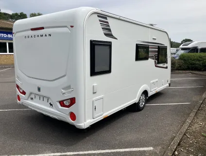 COACHMAN  VIP 460 2018-08-01