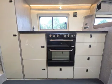 Wildax  Solaris XL 2022