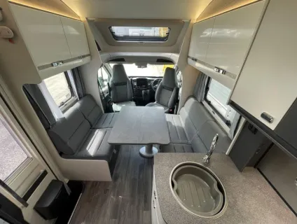 Swift  Voyager 564 2026