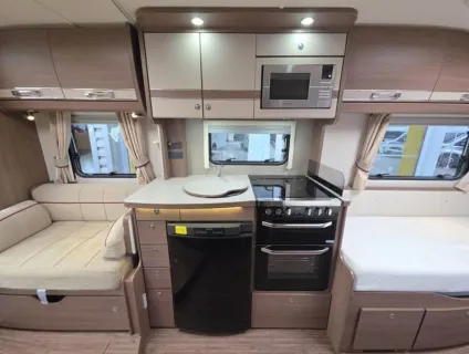 Elddis  Majestic 285 2017
