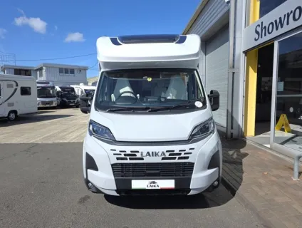 Laika  L3019 Titanio 2026