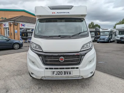 Adria Coral 670 DK - Manual 2020