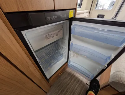 Auto-Trail V-Line 635 SE  - Manual 2018