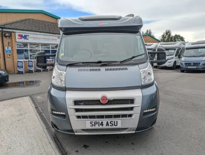 Burstner Nexxo T690 G - Manual 2014